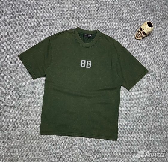 Футболка Balenciaga