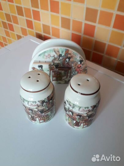 Салфетница и набор для специй