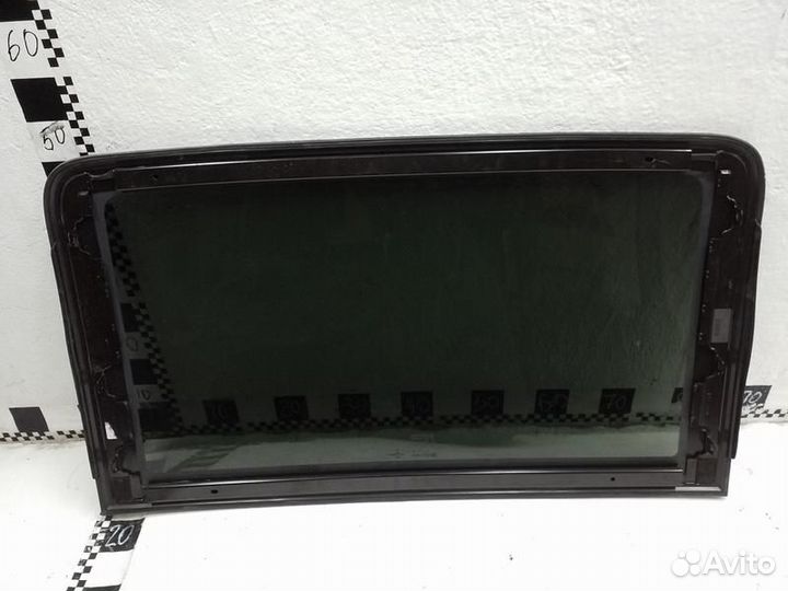 Стекло панорамной крыши переднее Jeep Grand Cherok