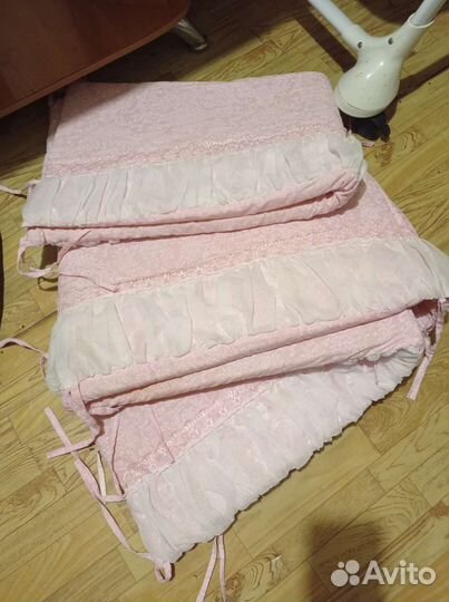 Бортики в кроватку