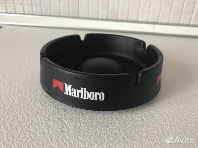 Надпись на пепельнице. Пепельница мальборо. Пепельница мальборо. Пепельница от marlboro оригинал. Пепельница большая мальборо.