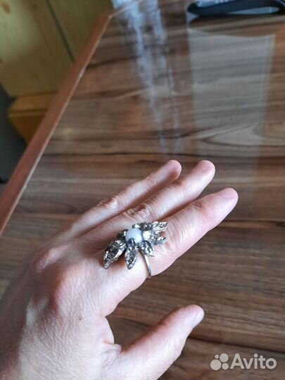 Кольцо женское