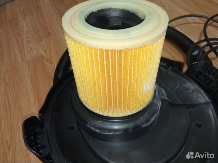 Пылесос Karcher WD 3 P