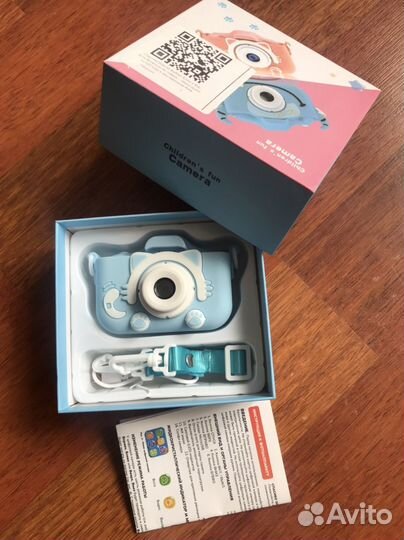 Детский фотоаппарат с селфи камерой и играми новый