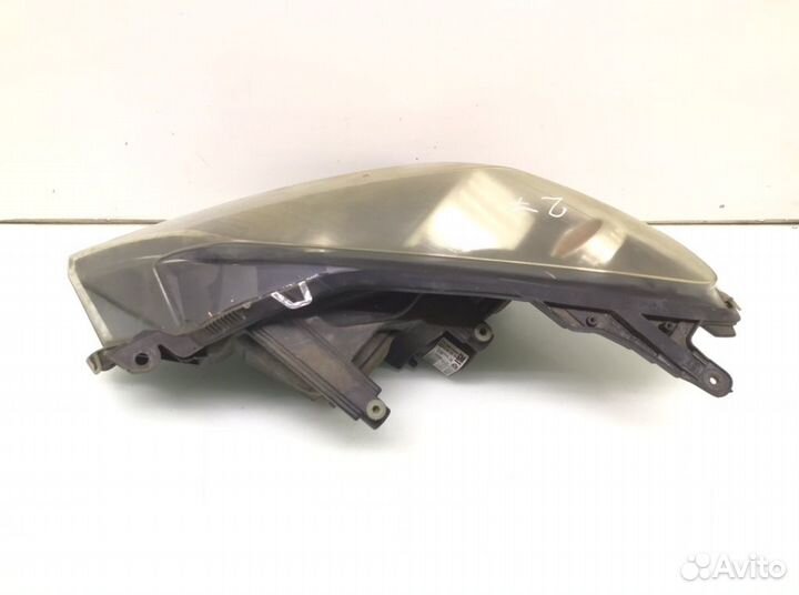 Фара правая Opel Astra H 1.7 cdti 2007