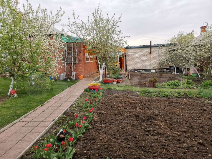 Дом 76 м² на участке 7 сот.