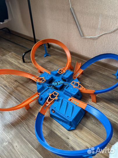 Игровой набор hot wheels экшн автотрек