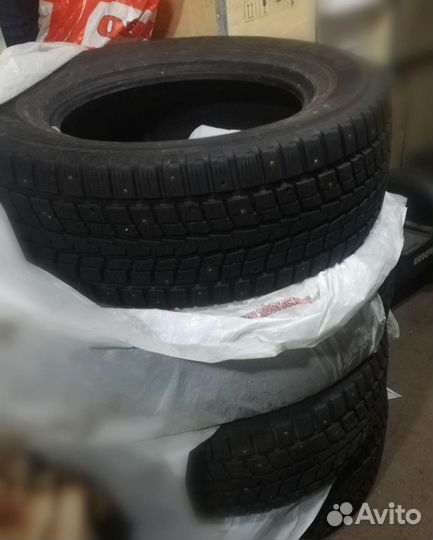 Dunlop SP Winter Ice 01 285/60 R18 116T