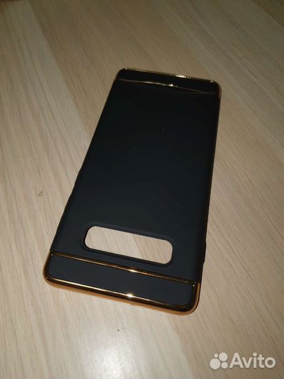 Чехол на galaxy S10+