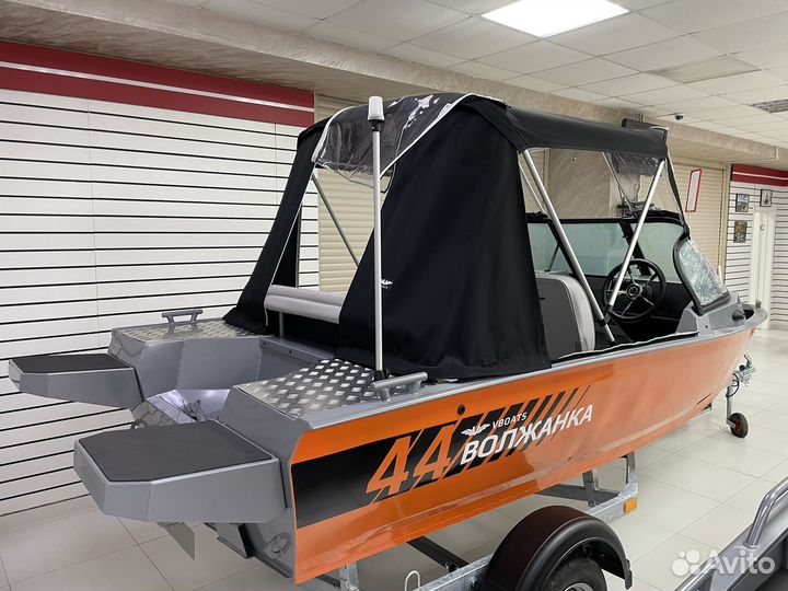 Лодка Волжанка 44 Fish c Mercury F 40 все новое