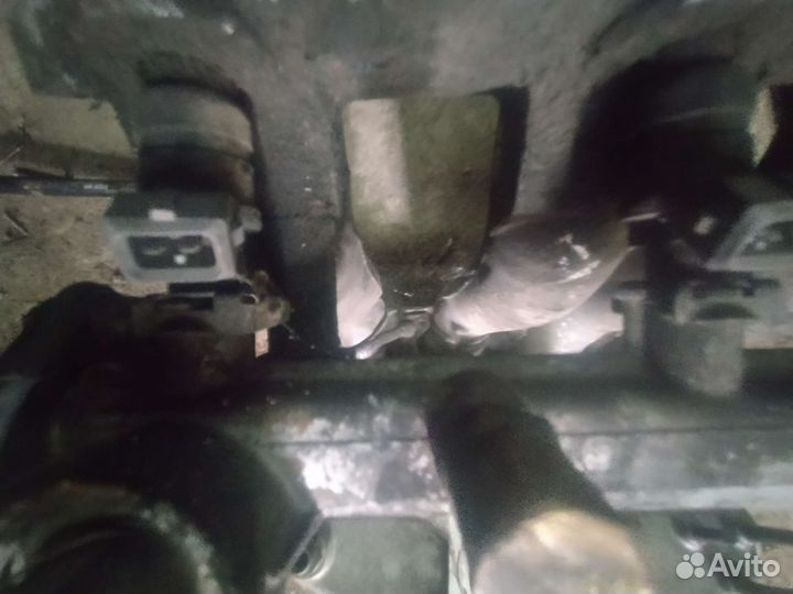 Рампа с Форсунками Мерседес 124 М111