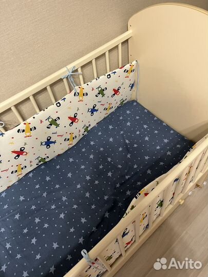 Детская кроватка