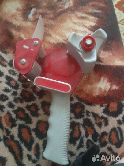 Держатель для скотча