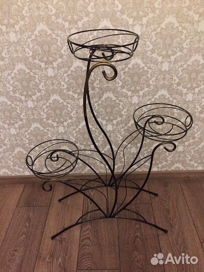 Подставка для цветов напольная