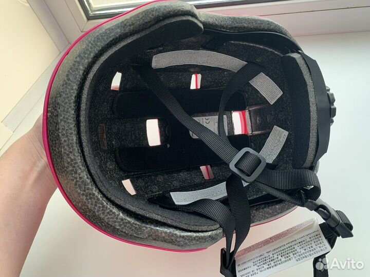 Шлем новый р. 52