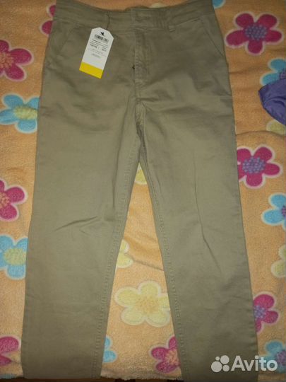 Джинсы новые