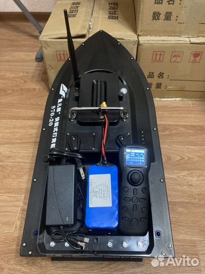 Прикормочный кораблик с GPS NEW version