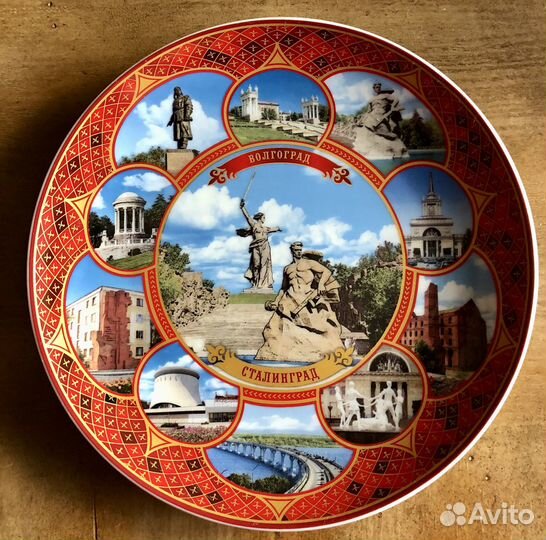 Тарелки коллекционные, сувенирные