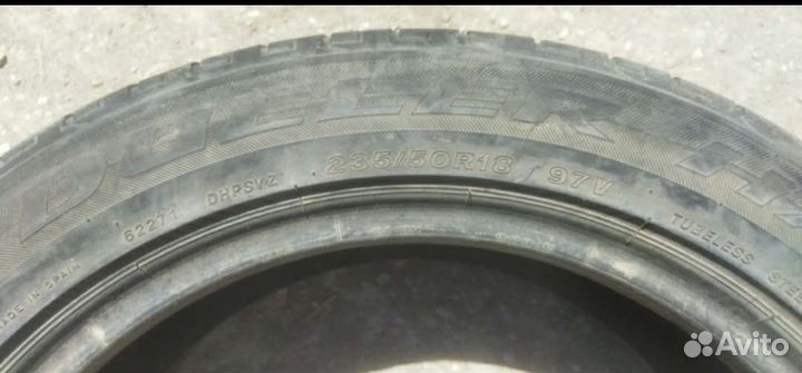 Bridgestone Blizzak DM-V1 235/50 R18