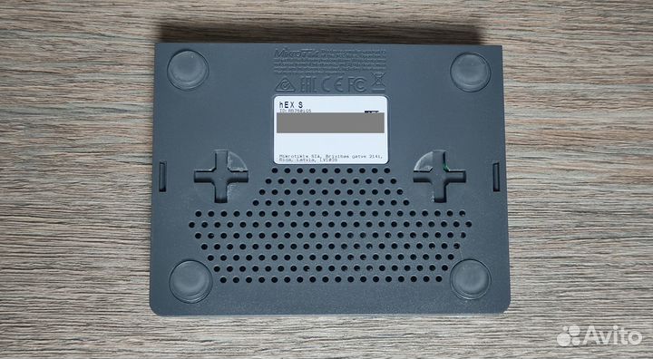 Маршрутизатор (роутер) MikroTik hEX S