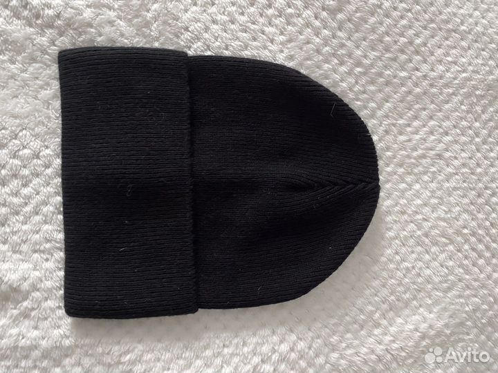 Фирменные шапки