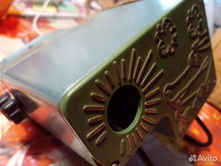 Диапроектор и диафильмы