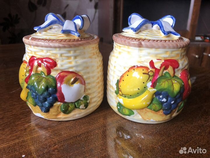 Керамические горшки для сыпучих продуктов