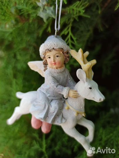 Елочные игрушки Ангел на олене