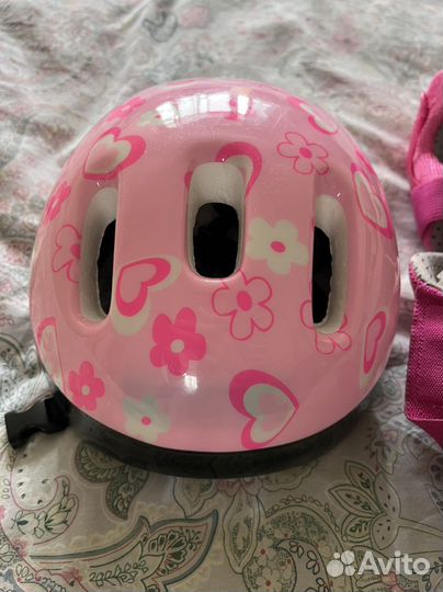 Шлем и защита для роликов и велосипеда