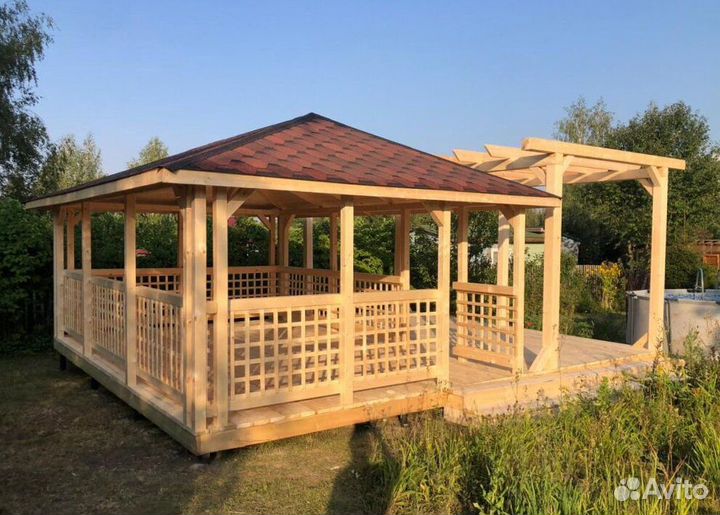 Беседка из дерева