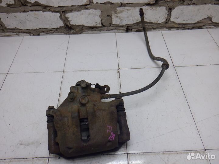 Суппорт передний левый Citroen C5