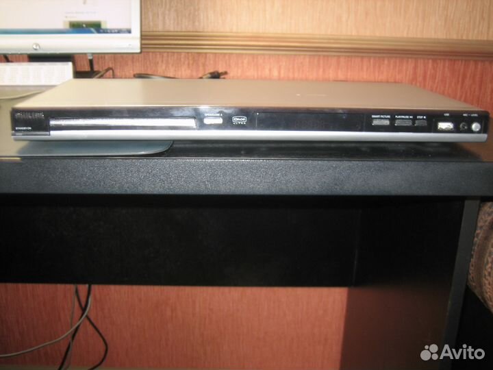 DVD плеер Philips DVP5166K