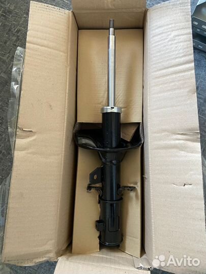 Амортизатор передний правый Cerato