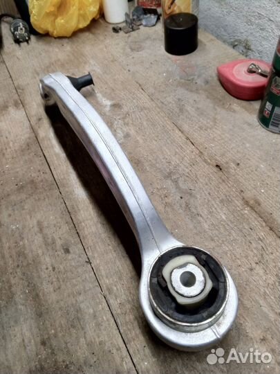 Рычаг подвески на пассат В5