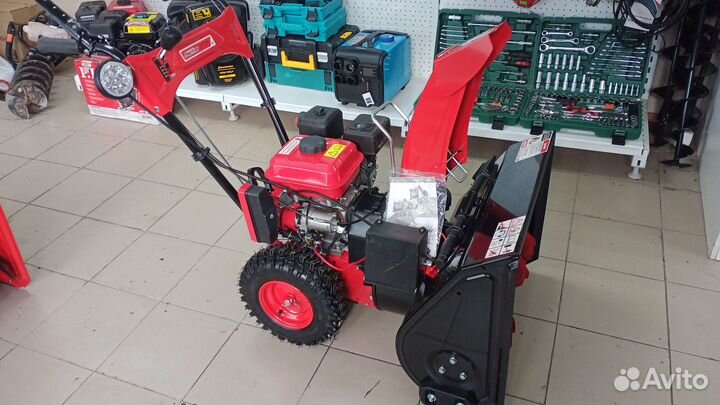 Снегоуборщик с электро стартером