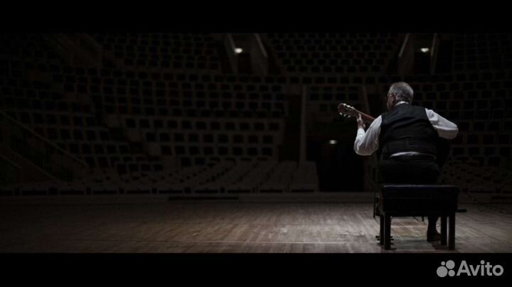 Объектив Sigma 24-70 mm. f/2.8 DG OS HSM Art