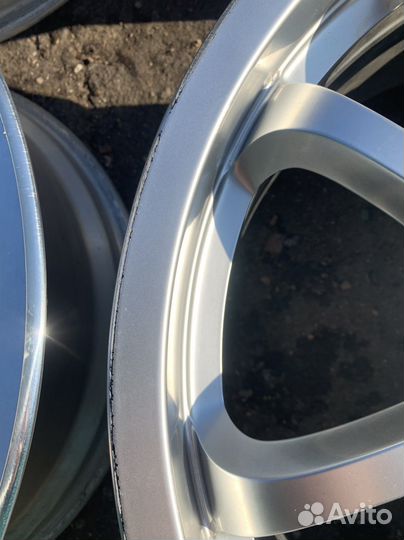 10кг кованый моноблок Rays R19 5-114,3 8j +30
