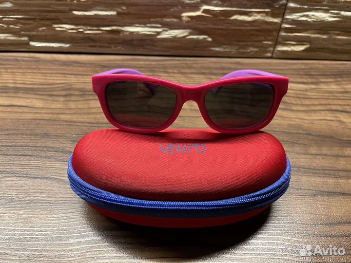 Солнцезащитные детские очки Vento + футляр