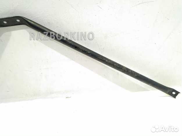 Поперечина моторного отсека