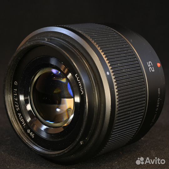 Panasonic 25mm 1.7
