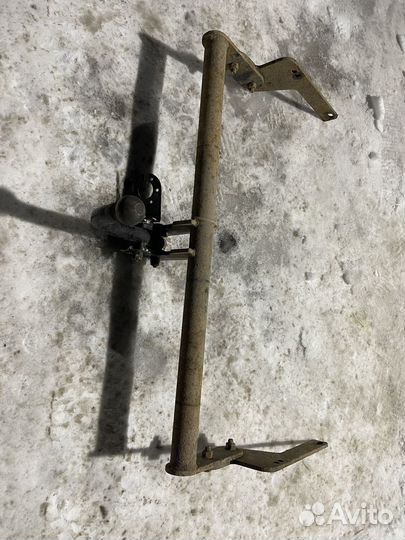 Фаркоп на Renault Logan