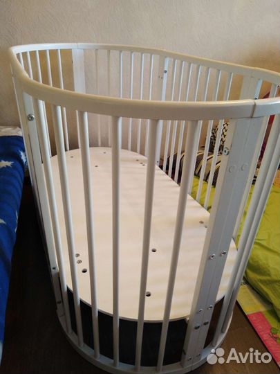 Детская кроватка трансформер с маятником, массив