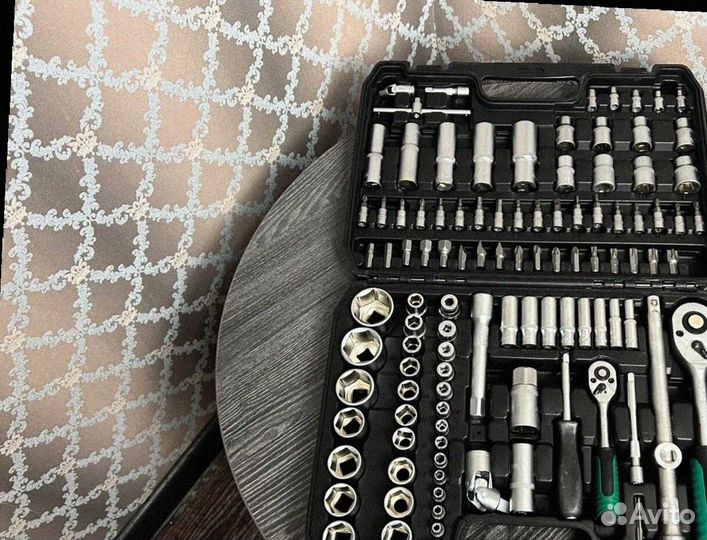 Набор инструментов новый