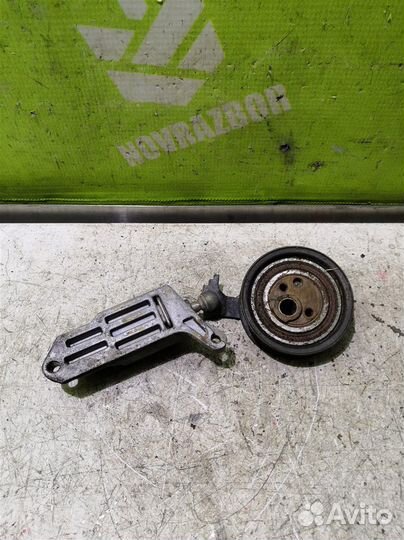 Натяжитель ремня Ауди А4 Б5