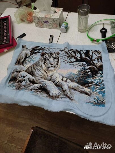 Картина вышитая крестом