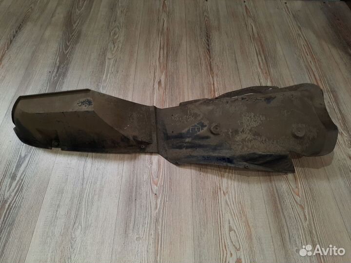 Подкрылок задний Renault symbol 2 NEW 08- Прав