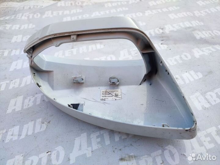 Накладка левого зеркала Audi A6 C8 A7 C8 A8 D5