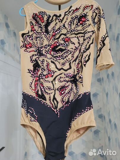 Купальник для художественной гимнастики