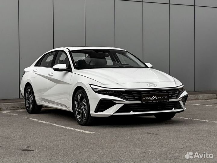 Hyundai Elantra 1.5 CVT, 2024, 3 300 км