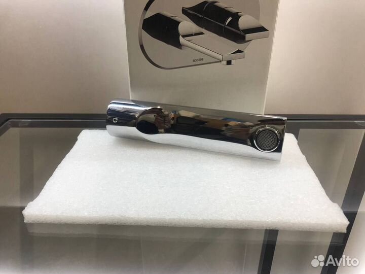 Смеситель bossini apice Z00549.030 для раковины